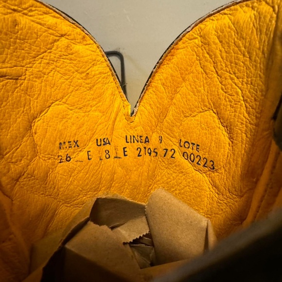 Vintage Black Needle-Toe Cowboy Boots w/ Blue Floral Embroidery - Picture 3 of 3